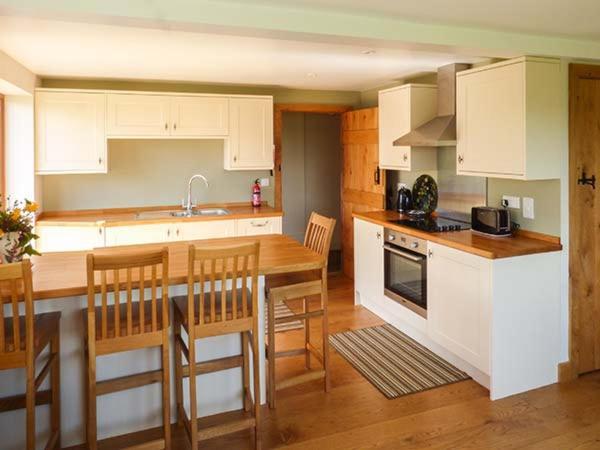 Glebe Farm Cottage Pontnewydd Екстер'єр фото