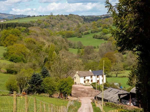 Glebe Farm Cottage Pontnewydd Екстер'єр фото